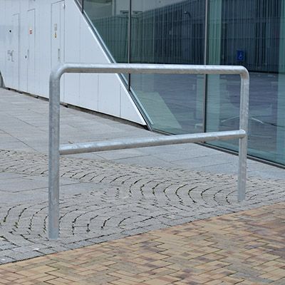 Værn i varmgalvaniseret stål til nedstøbning eller påboltning