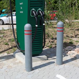 Plast pullert i genbrugsplast med refleks til nedstøbning