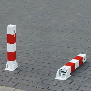 Vippe pullert (lægges ned) med trekantlås, hængelås eller cylinderlås